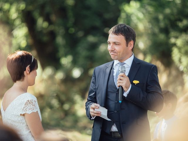 Le mariage de Olivier et Marie-Cécile à Saint-Germain-des-Prés, Tarn 87