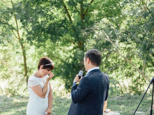 Le mariage de Olivier et Marie-Cécile à Saint-Germain-des-Prés, Tarn 91