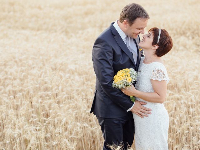 Le mariage de Olivier et Marie-Cécile à Saint-Germain-des-Prés, Tarn 1