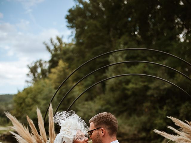 Le mariage de Valentin et Marie à Verfeuil, Gard 24