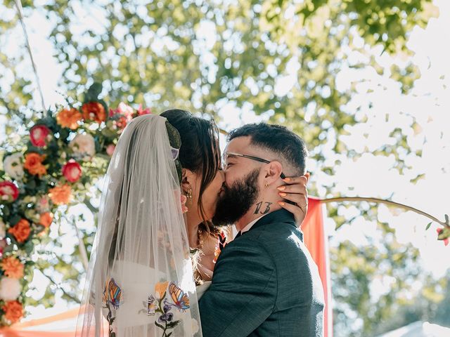 Le mariage de Ben et Léa  à Ventabren, Bouches-du-Rhône 3