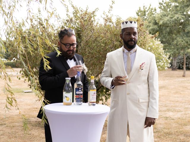 Le mariage de Olivier et Karim à Blond, Haute-Vienne 16