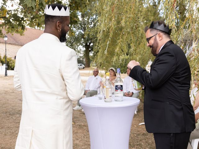 Le mariage de Olivier et Karim à Blond, Haute-Vienne 18