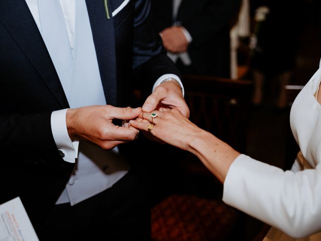 Le mariage de Alberto et Eléonore à Buxy, Saône et Loire 34