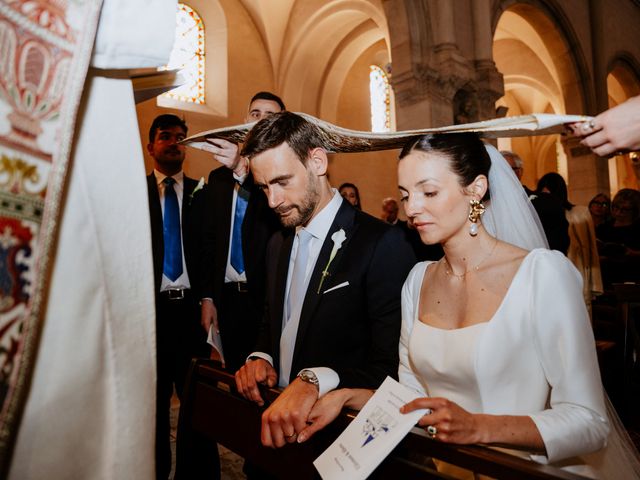 Le mariage de Alberto et Eléonore à Buxy, Saône et Loire 37