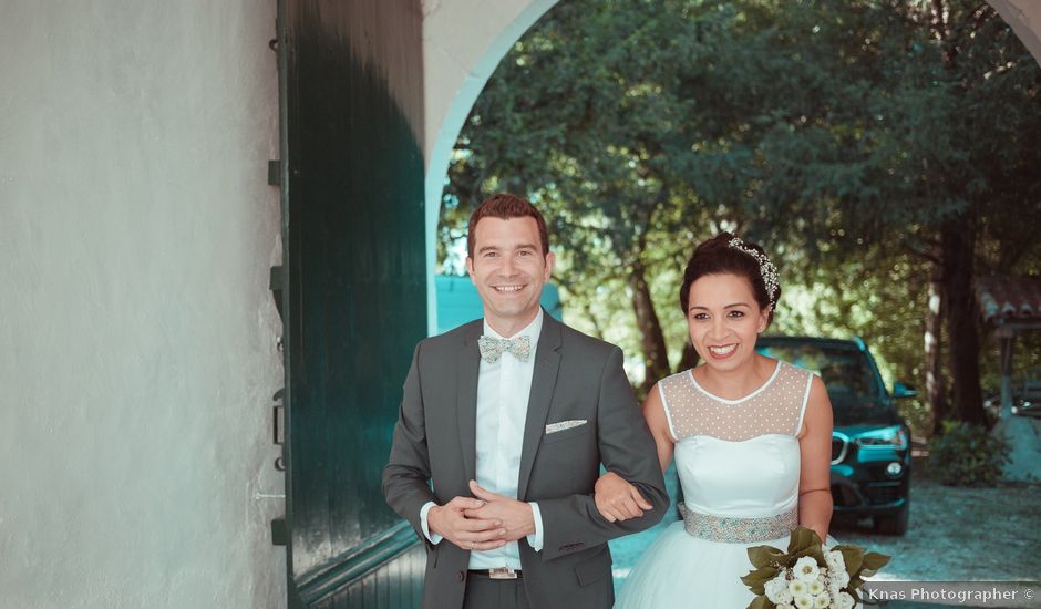 Le mariage de Benjamin et Samia à Saintes, Charente Maritime