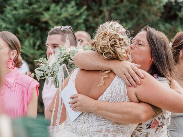 Le mariage de Johan et Virginie à Bernières-sur-Mer, Calvados 18