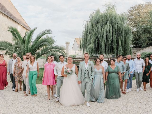 Le mariage de Johan et Virginie à Bernières-sur-Mer, Calvados 33