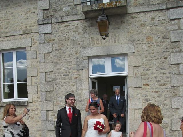 Le mariage de Audrey et Marc à Condé-sur-Sarthe, Orne 5