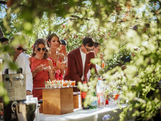 Le mariage de Nicolas et Julie à Aiguèze, Gard 39