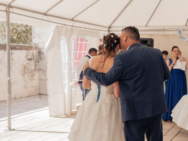 Le mariage de Véronique et Remy à Saintes, Charente Maritime 40