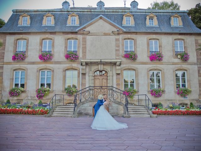 Le mariage de Thomas et Cassandra à Folschviller, Moselle 19