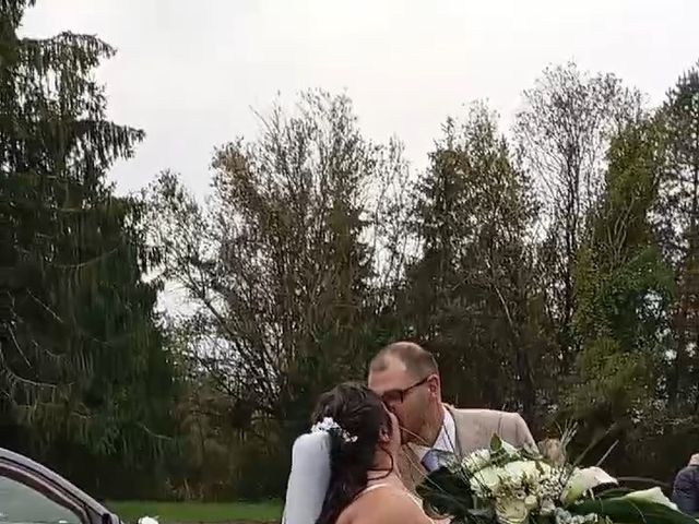 Le mariage de Damien et Karen à Valleiry, Haute-Savoie 14