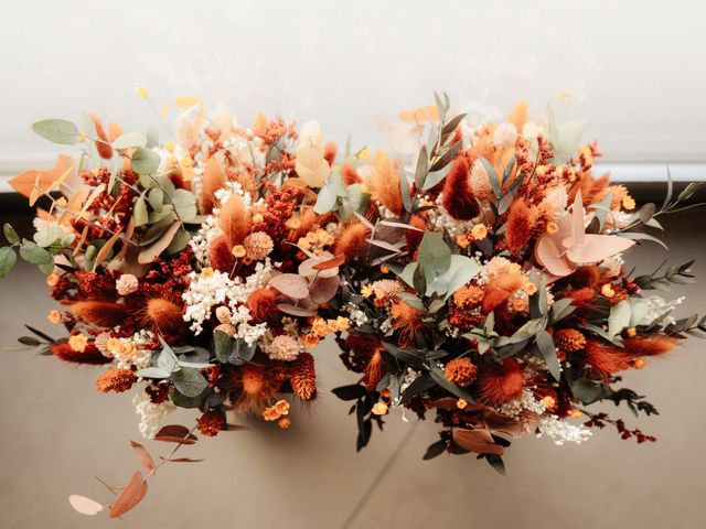 Le mariage de Marine et Océane à Jouarre, Seine-et-Marne 4