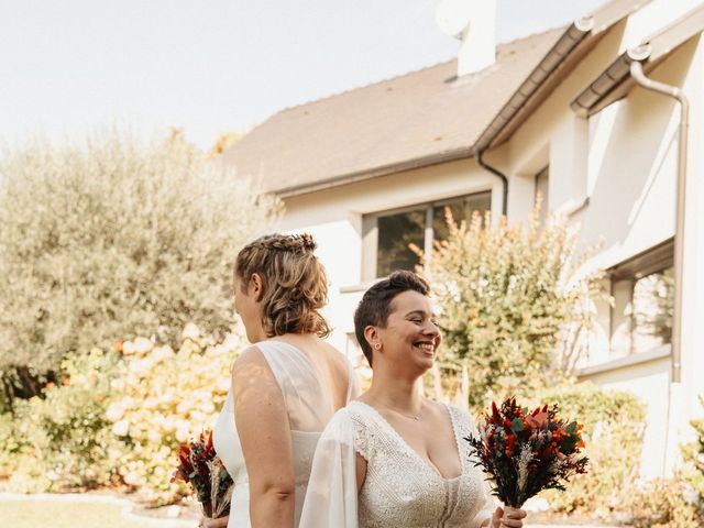Le mariage de Marine et Océane à Jouarre, Seine-et-Marne 13