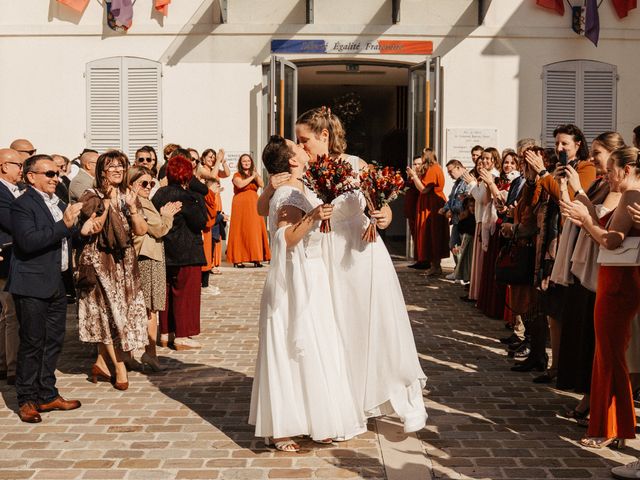 Le mariage de Marine et Océane à Jouarre, Seine-et-Marne 25