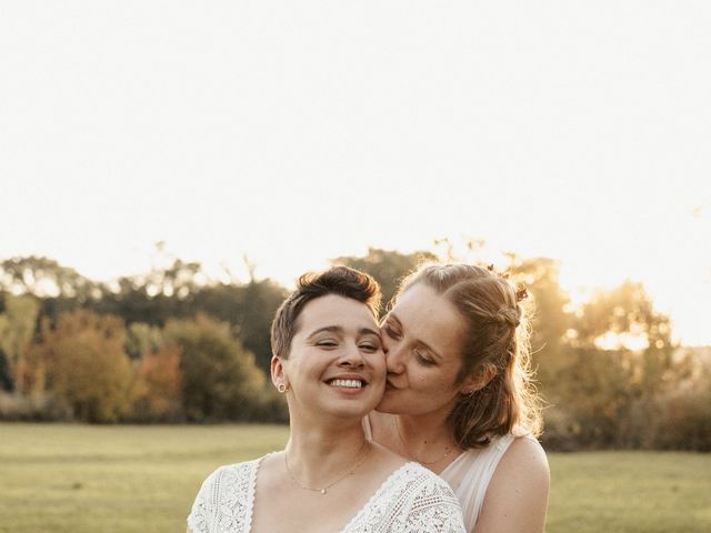 Le mariage de Marine et Océane à Jouarre, Seine-et-Marne 52
