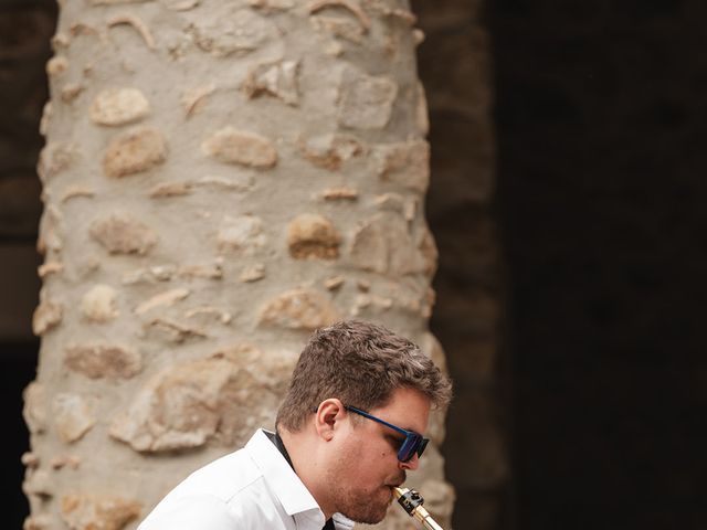 Le mariage de Remy et Emilie à Saint-Georges-les-Bains, Ardèche 36