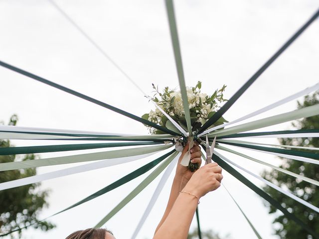 Le mariage de Remy et Emilie à Saint-Georges-les-Bains, Ardèche 37