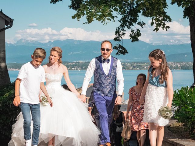 Le mariage de Carlos et Lucile à Divonne-les-Bains, Ain 19