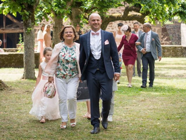 Le mariage de Greg et Laura à Loudes, Haute-Loire 10