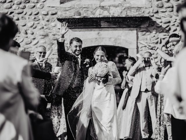 Le mariage de Victor et Iléana à Beaujeu, Rhône 37