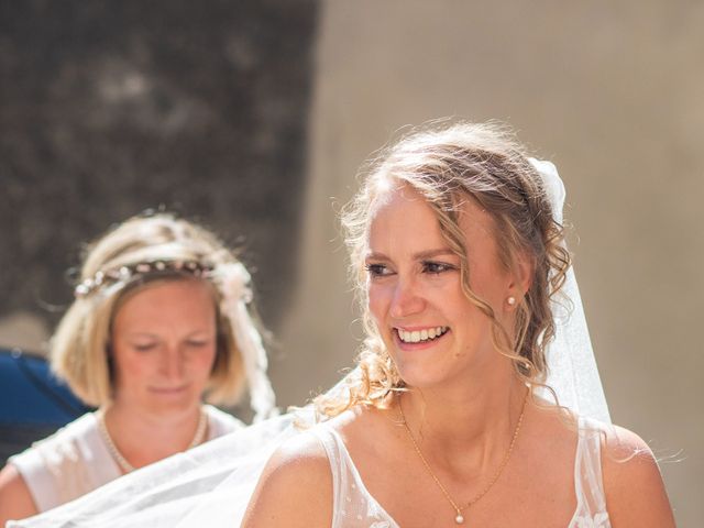 Le mariage de Timothée et Agathe à Orgon, Bouches-du-Rhône 6