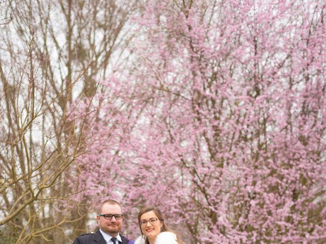 Le mariage de Clément et Aurélie à Croisy-sur-Eure, Eure 12