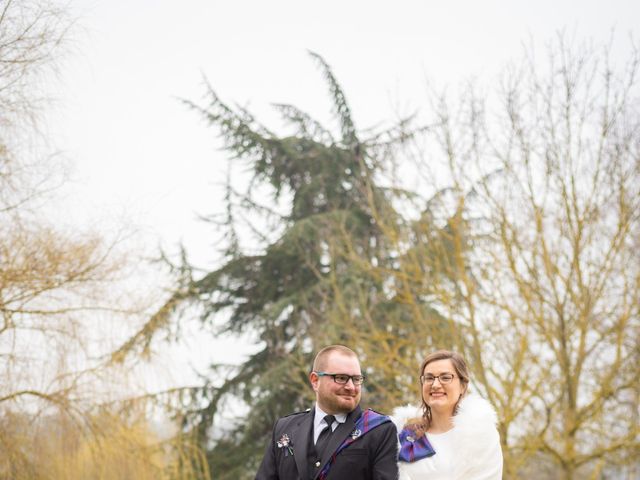 Le mariage de Clément et Aurélie à Croisy-sur-Eure, Eure 14