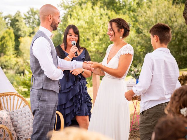 Le mariage de Valentin et Solène à Hontanx, Landes 17