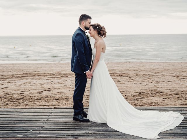 Le mariage de Ayk et Pauline à Blonville-sur-Mer, Calvados 10