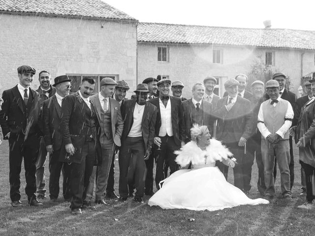 Le mariage de Matthieu et Virginie à Saint-Xandre, Charente Maritime 20