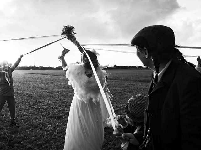 Le mariage de Matthieu et Virginie à Saint-Xandre, Charente Maritime 31