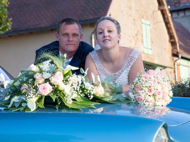 Le mariage de Romain et Sarah à Cosne-d&apos;Allier, Allier 6