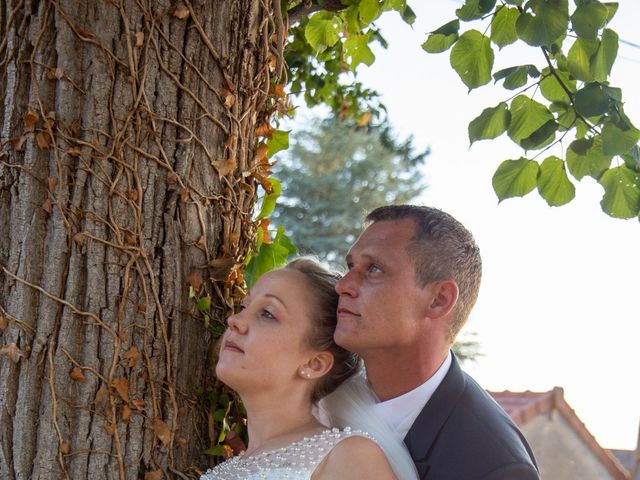 Le mariage de Romain et Sarah à Cosne-d&apos;Allier, Allier 8