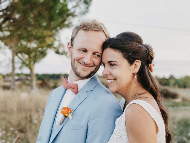 Le mariage de Alexis et Salomé à Aillas, Gironde 33