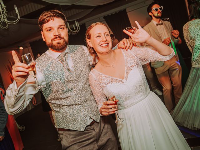 Le mariage de Corentin et Morgane à Chelles, Oise 155