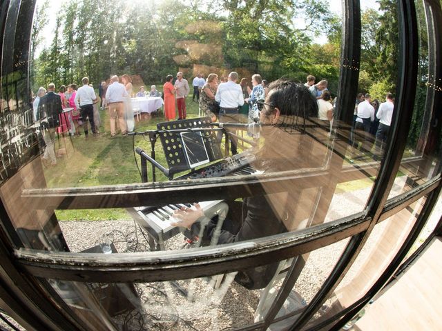 Le mariage de Jeroen et Marion  à Pecq, Hainaut 9