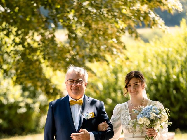 Le mariage de Etienne et Emilie à Quingey, Doubs 7