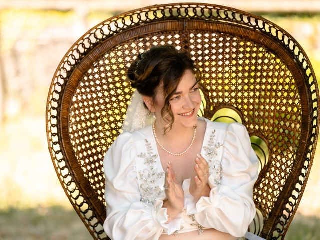 Le mariage de Etienne et Emilie à Quingey, Doubs 15