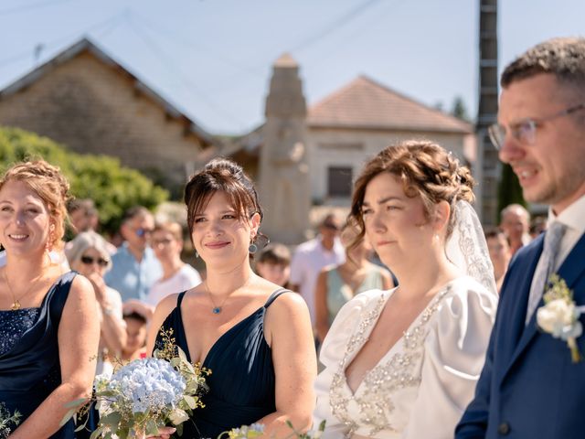Le mariage de Etienne et Emilie à Quingey, Doubs 26