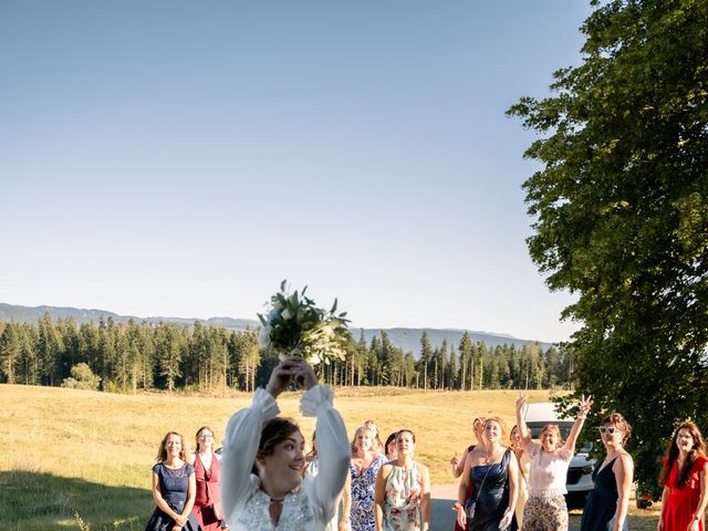 Le mariage de Etienne et Emilie à Quingey, Doubs 40