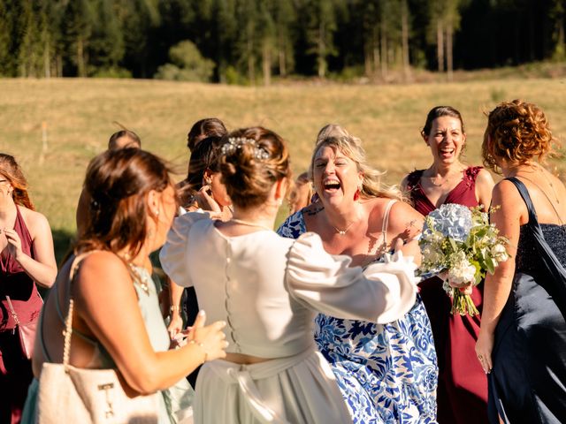 Le mariage de Etienne et Emilie à Quingey, Doubs 42