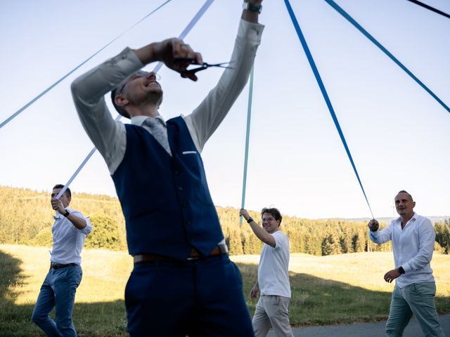 Le mariage de Etienne et Emilie à Quingey, Doubs 45