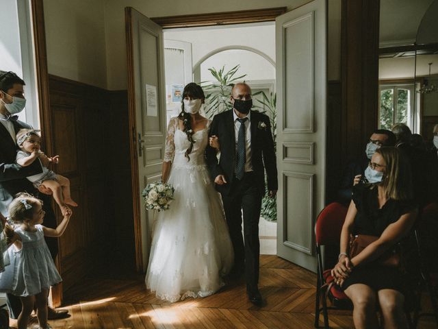 Le mariage de Simone et Lydiane à Paris, Paris 94