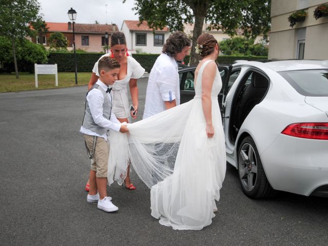 Le mariage de Olivier et Camille à Saint-Pey-de-Castets, Gironde 11