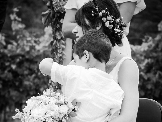 Le mariage de Olivier et Camille à Saint-Pey-de-Castets, Gironde 31