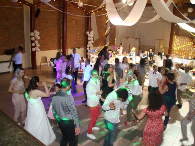 Le mariage de Daisy et Noémie à Verfeil, Haute-Garonne 20