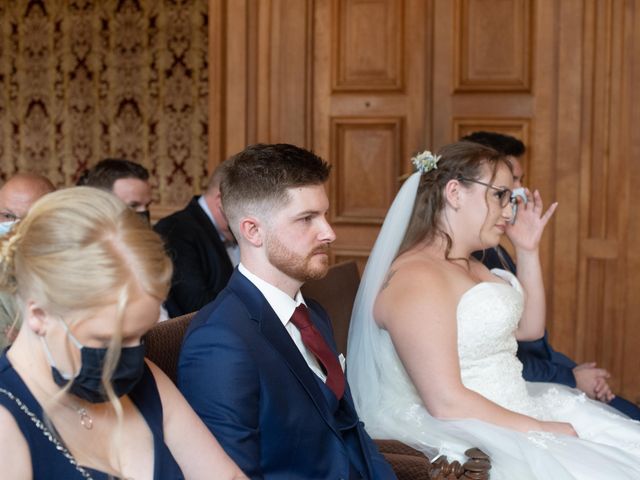 Le mariage de Julien et Manon à Les Herbiers, Vendée 14