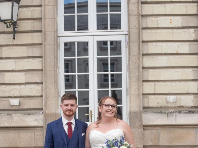 Le mariage de Julien et Manon à Les Herbiers, Vendée 21